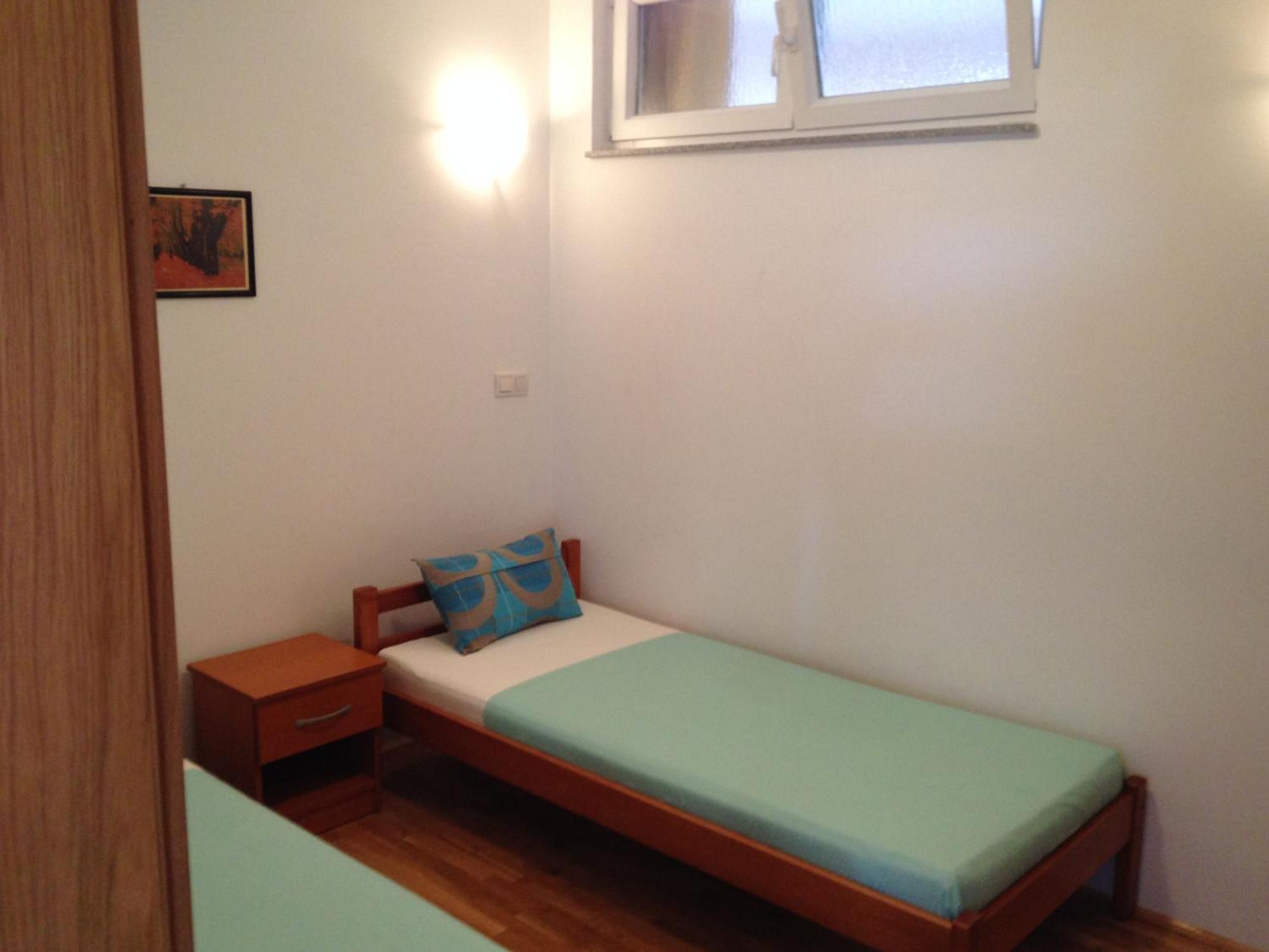 Gala Apartments Omiš Quarto foto